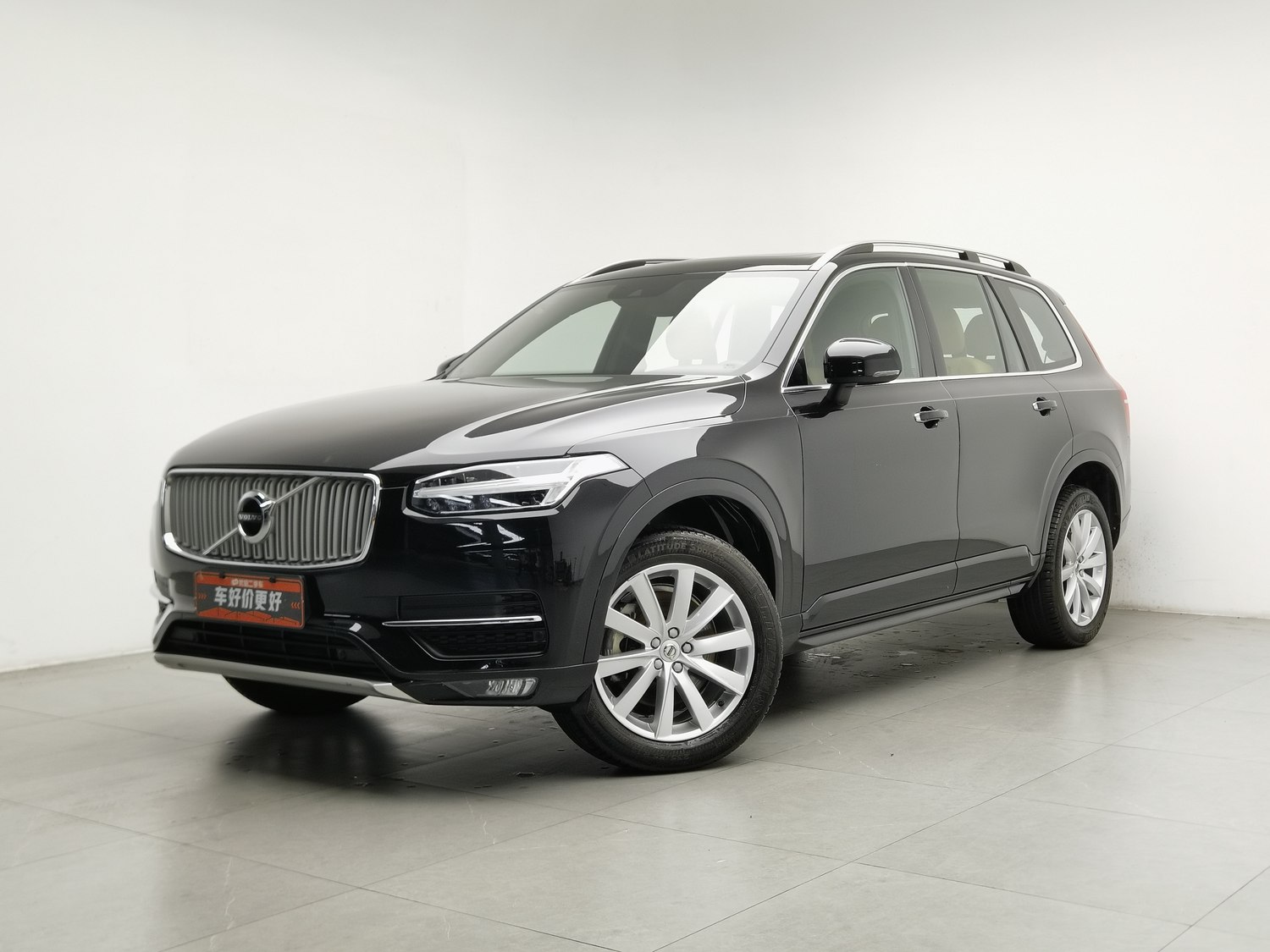 Used Volvo XC90 2018 2.0 AT
