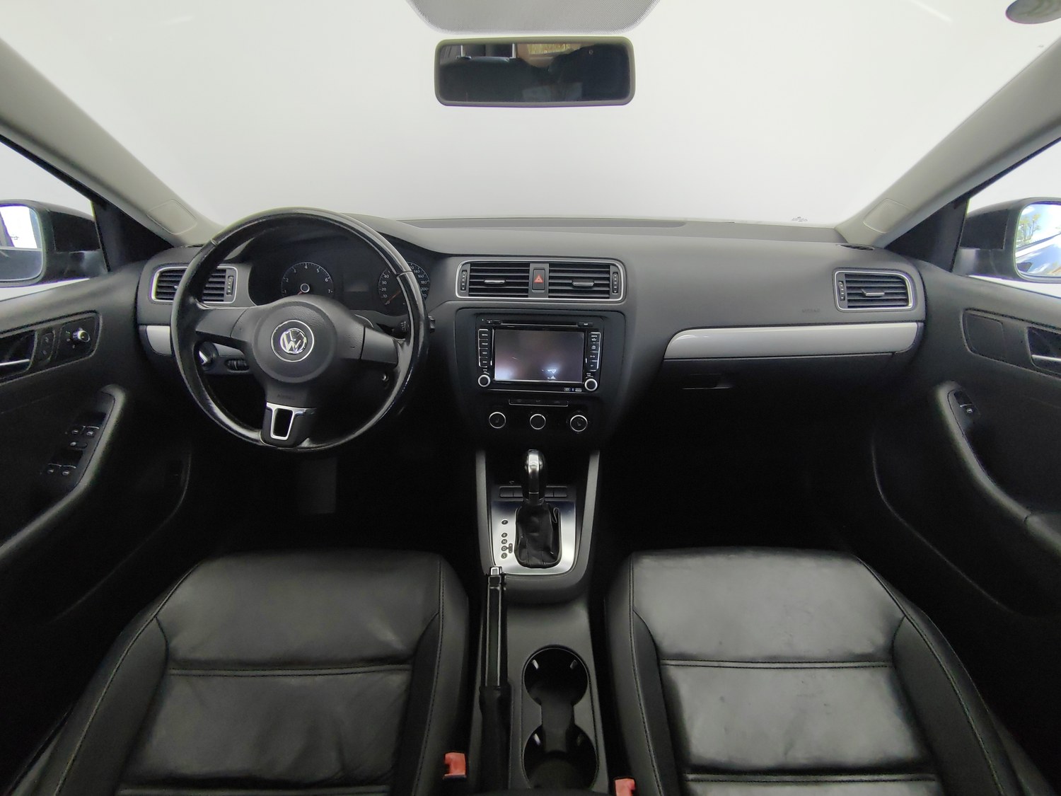 Used Volkswagen Sagitar 2014 1.6 AT