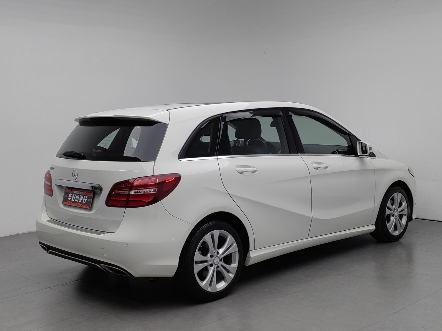 Used Mercedes-Benz B-Class 2015 1.6 AT