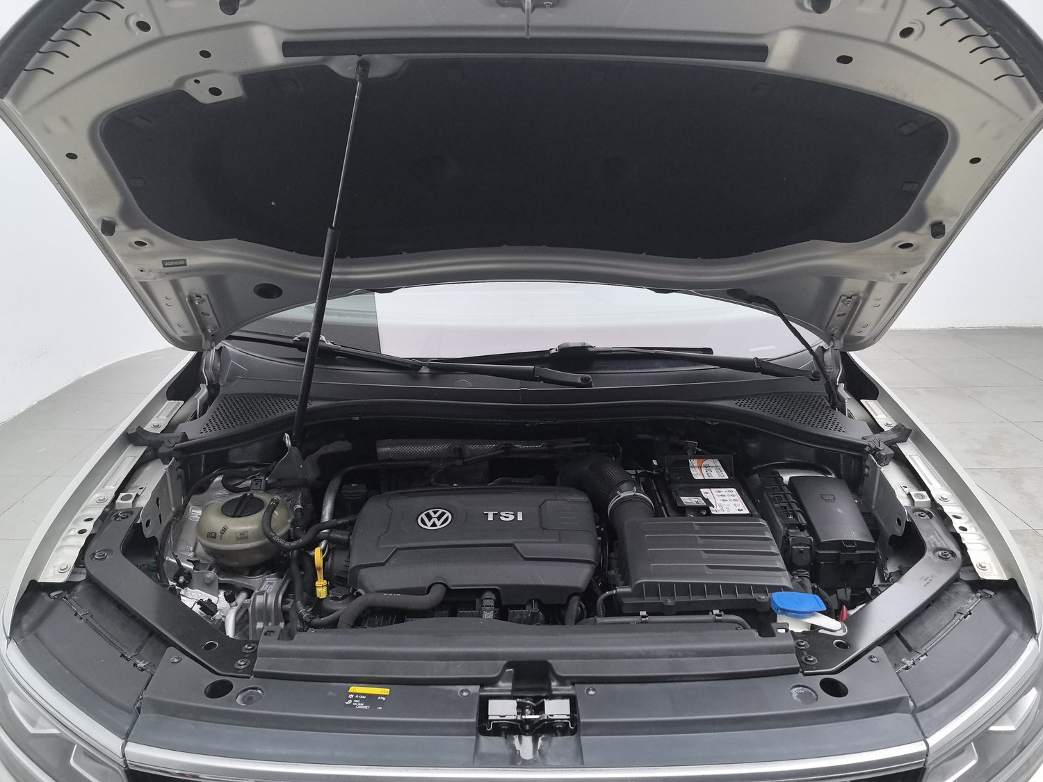 Used Volkswagen Tiguan L 2017 1.8 AT