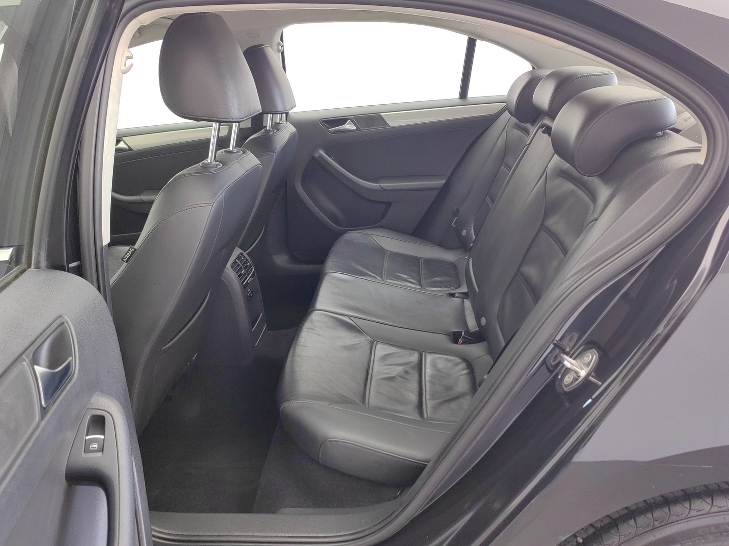 Used Volkswagen Sagitar 2014 1.6 AT