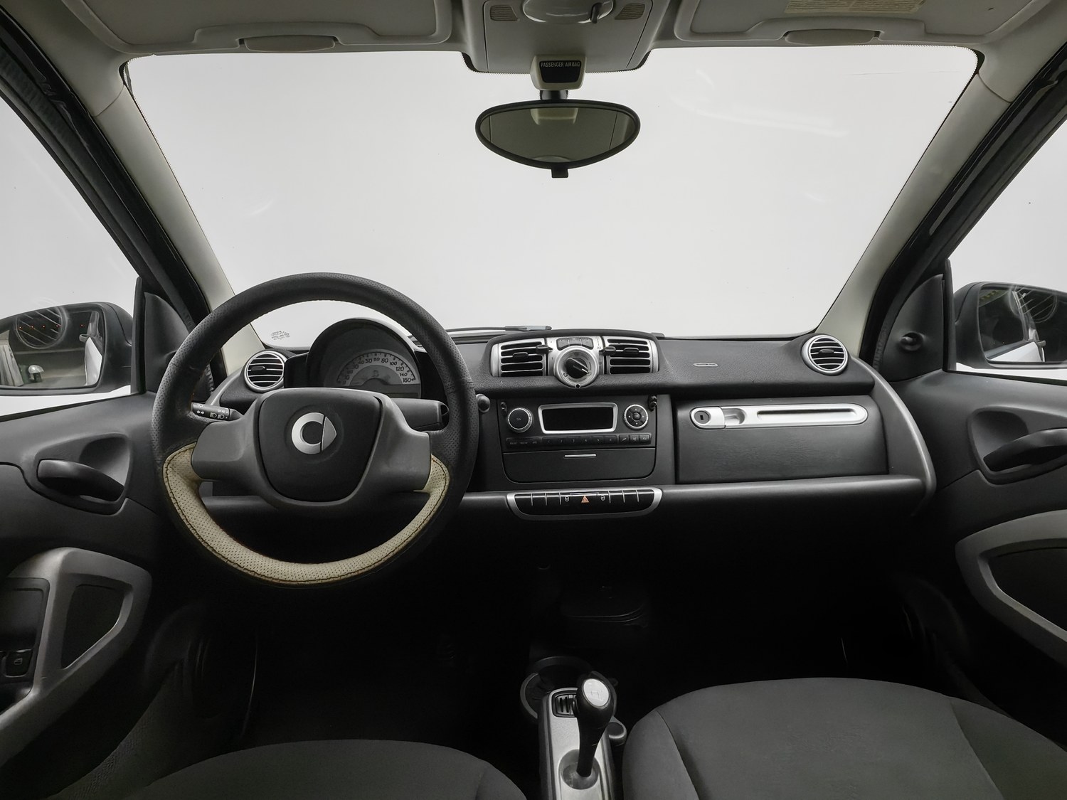 Used smart fortwo 2012 1.0 AT