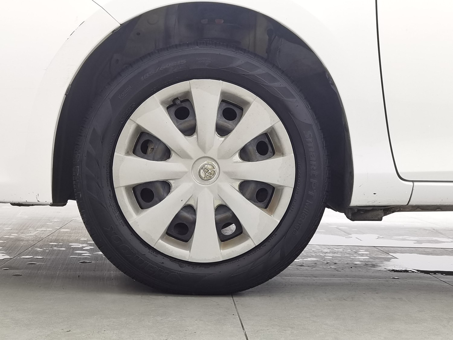 Used Toyota YARiS L 2015 1.5 AT