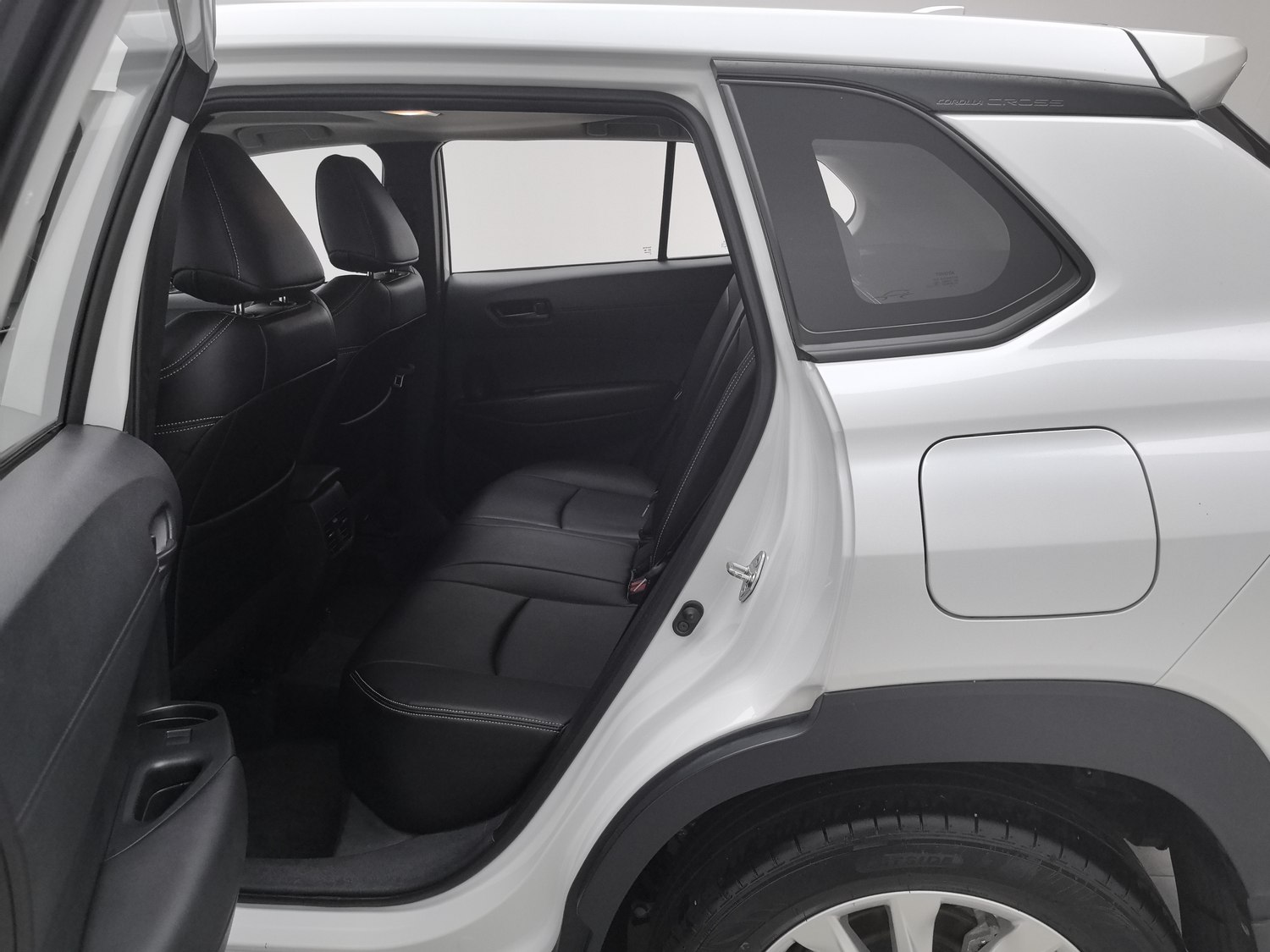 Used Toyota Corolla Cross 2023 2.0 AT