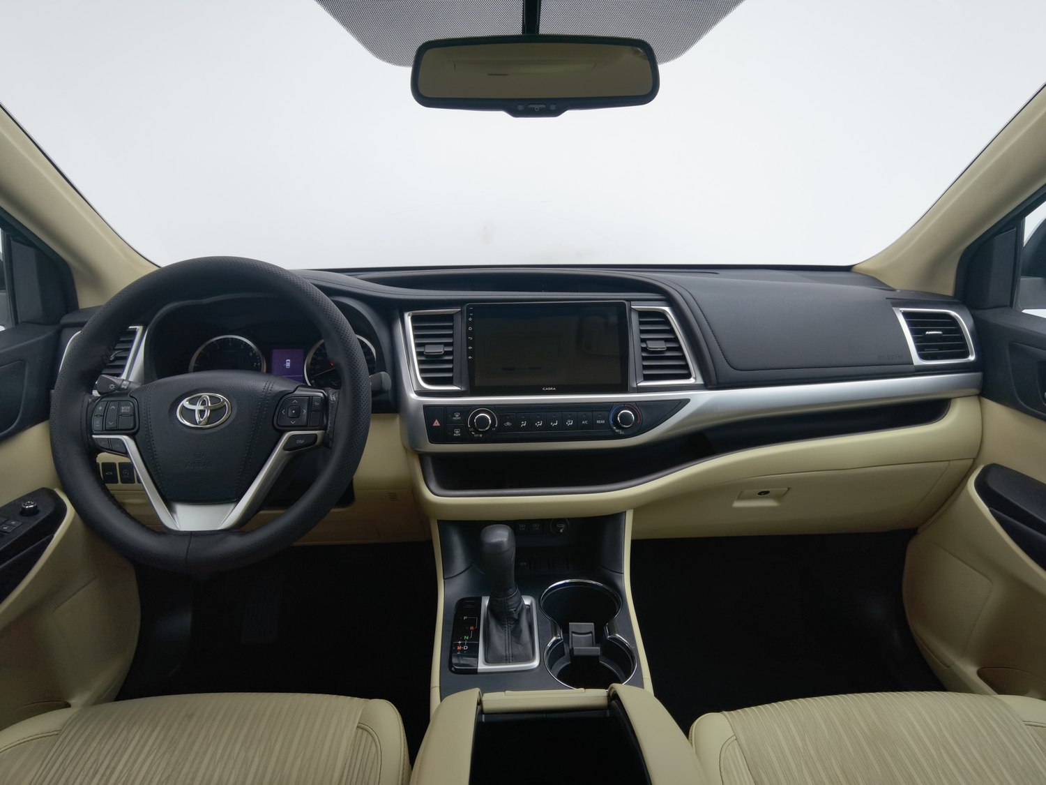 Toyota Highlander 2021 2.0 AT d'occasion