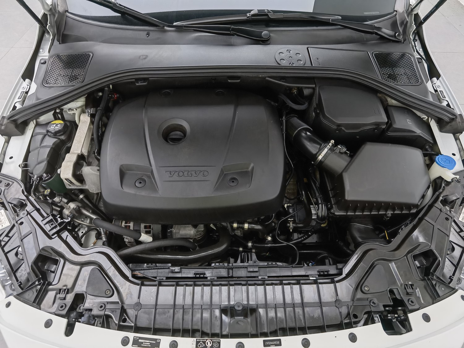 Used Volvo S60 2018 1.5 AT
