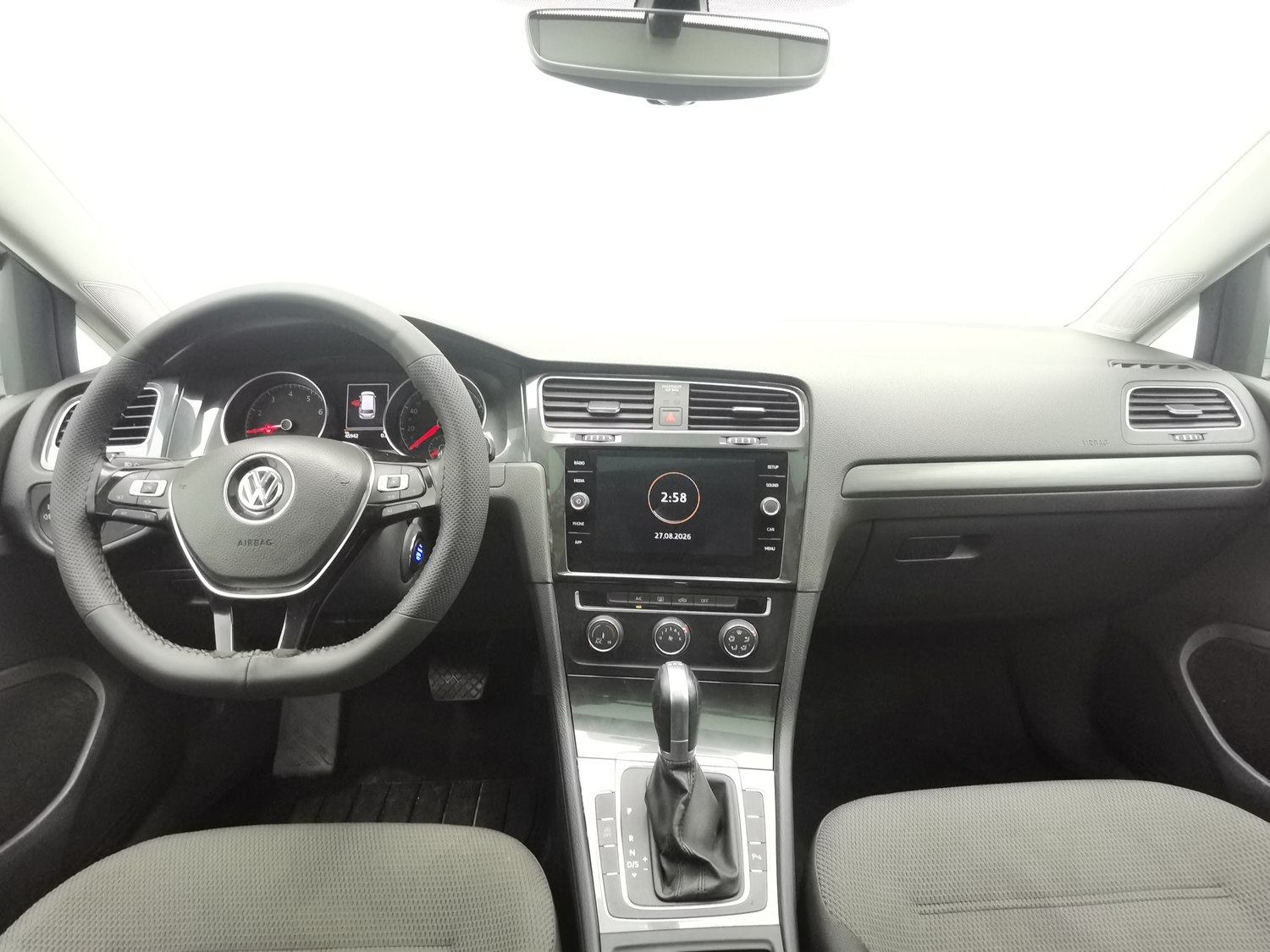 Used Volkswagen Golf (Import) 2019 1.8 AT