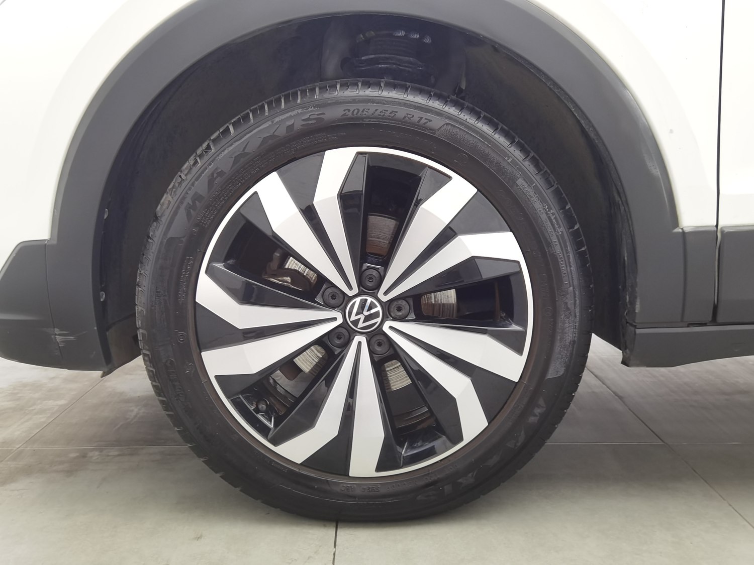 Used Volkswagen Tharu 2025 1.5 AT