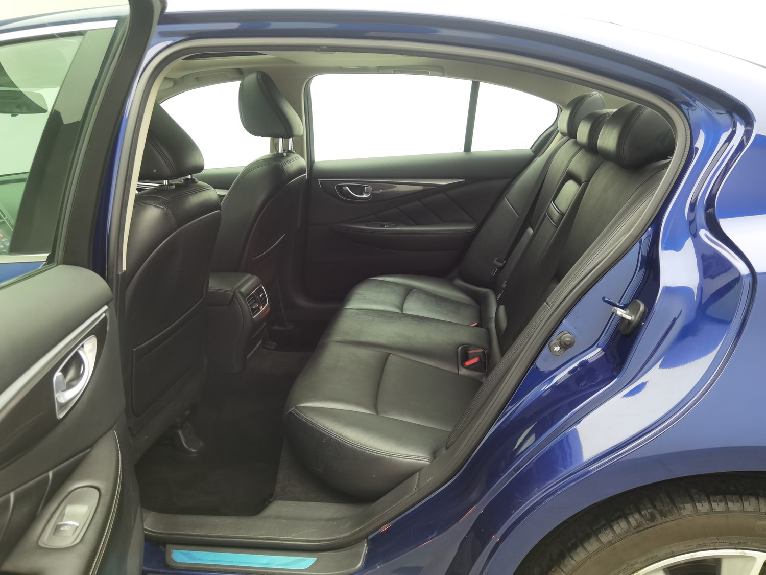 Used Infiniti Q50L 2015 2.0 AT