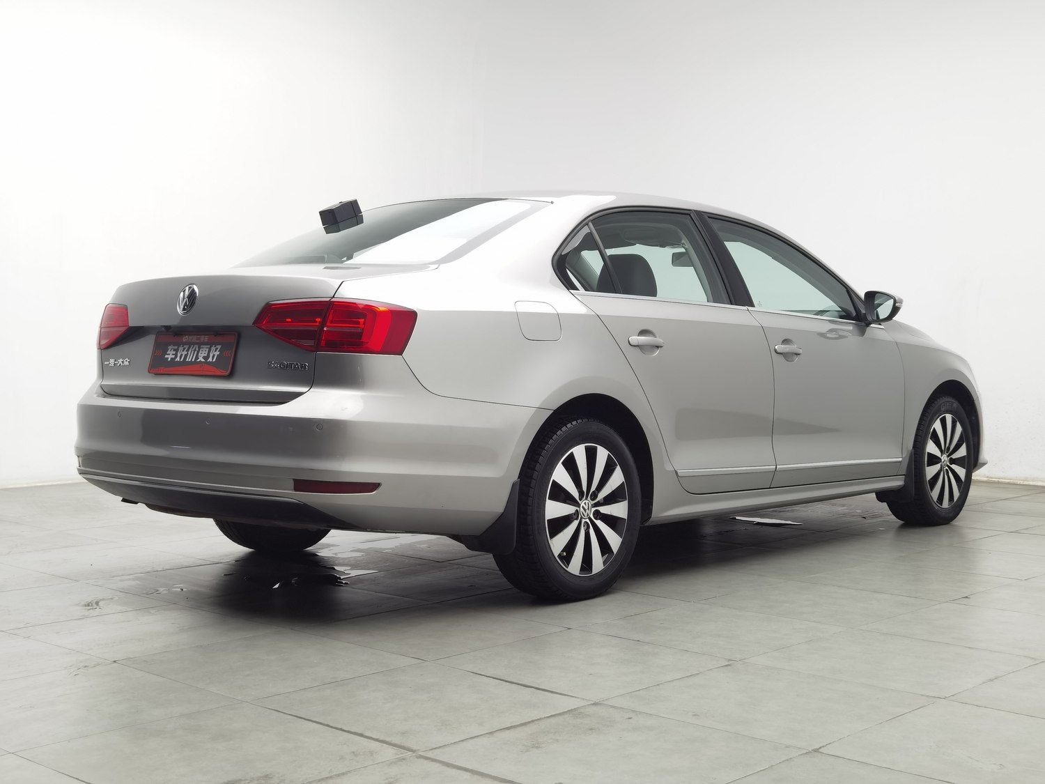 Volkswagen Sagitar 2017 1.6 AT d'occasion