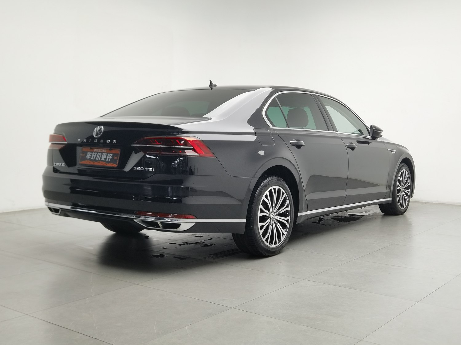 Used Volkswagen Phideon 2018 2.0 AT