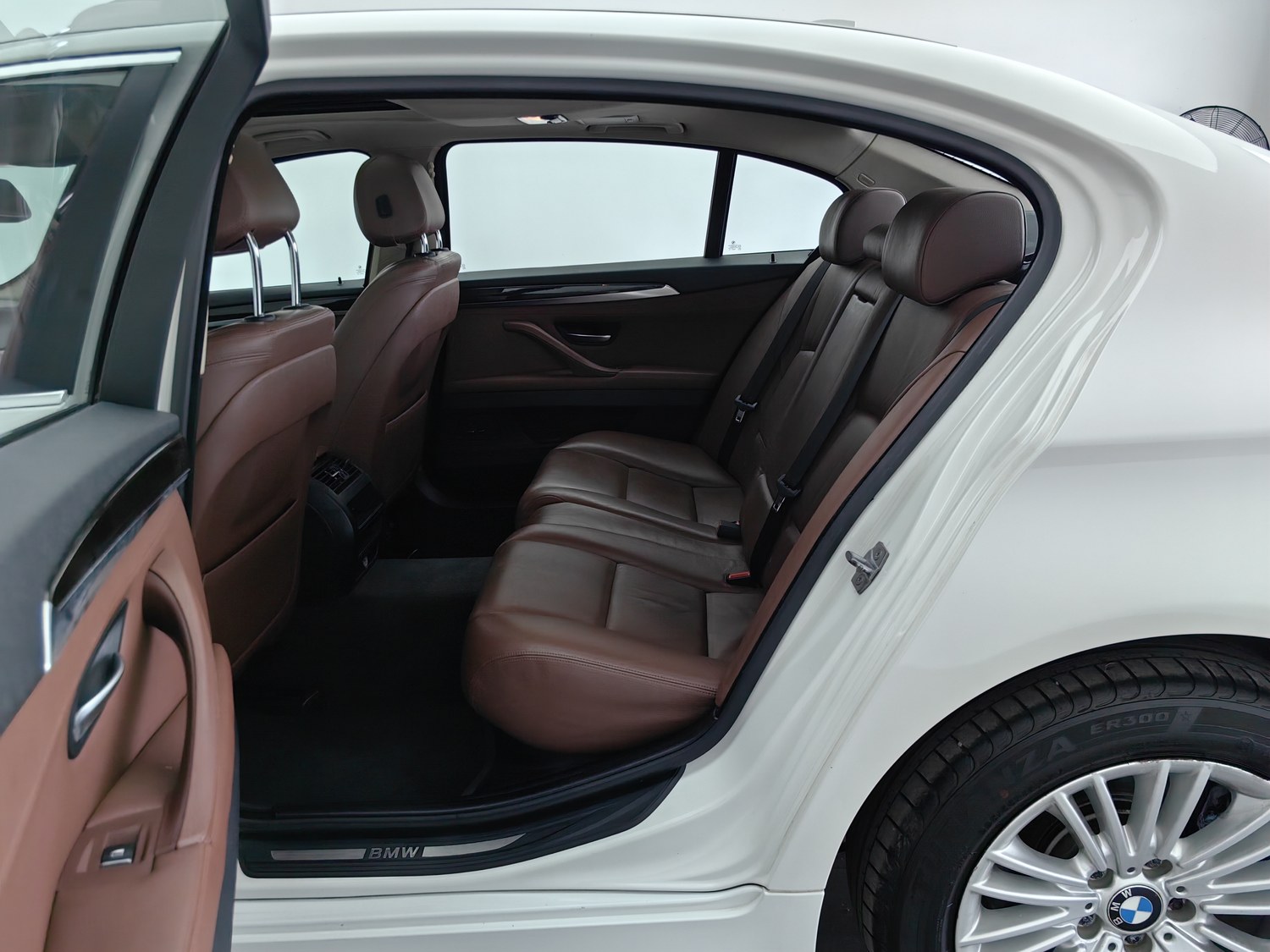 Used BMW THE5 2014 2.0 AT