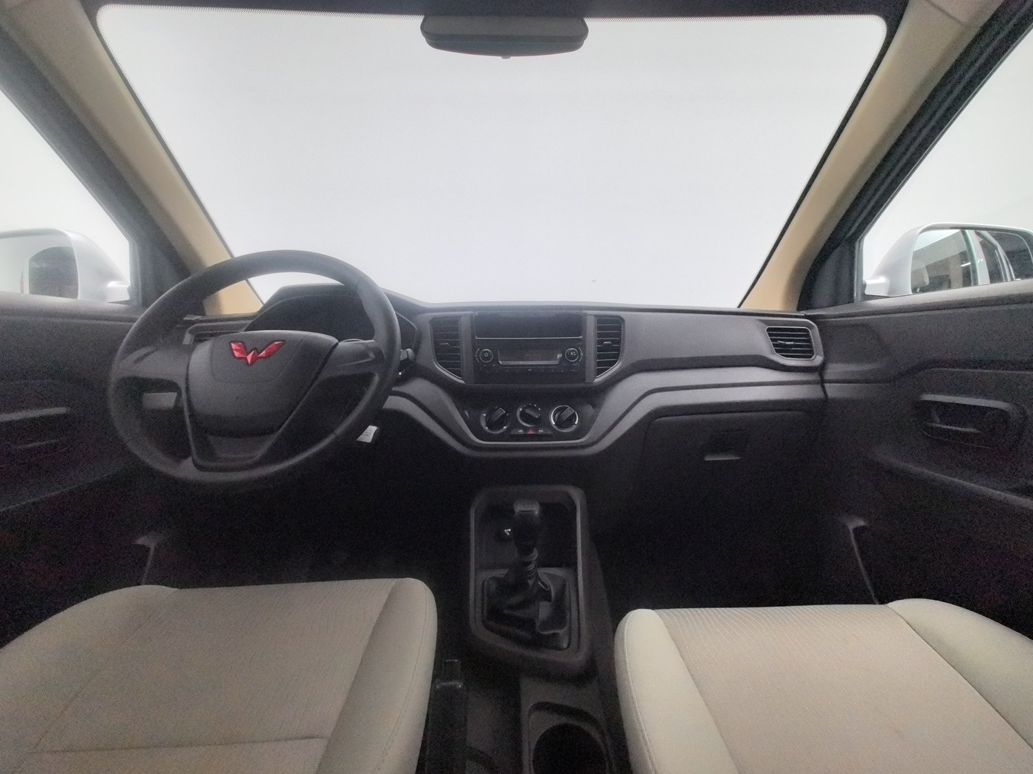 Used Wuling Hongguang V 2022 1.5 MT