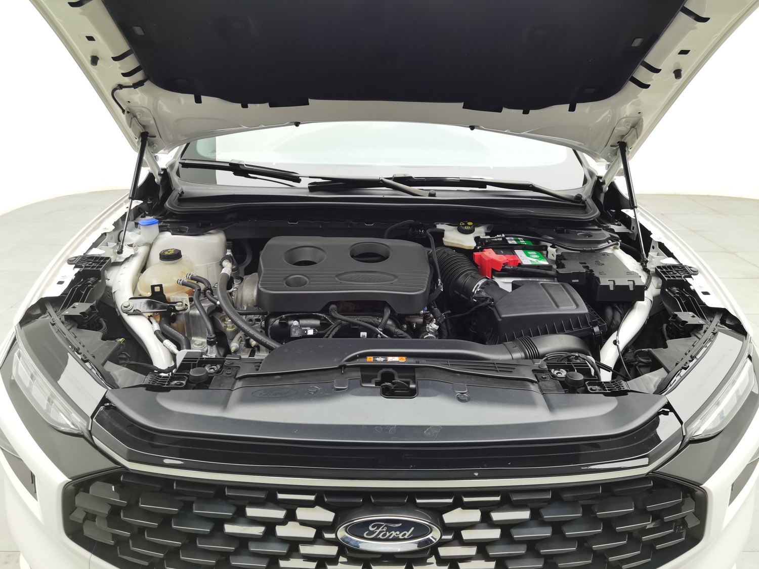 Used Ford Mondeo 2023 1.5 AT