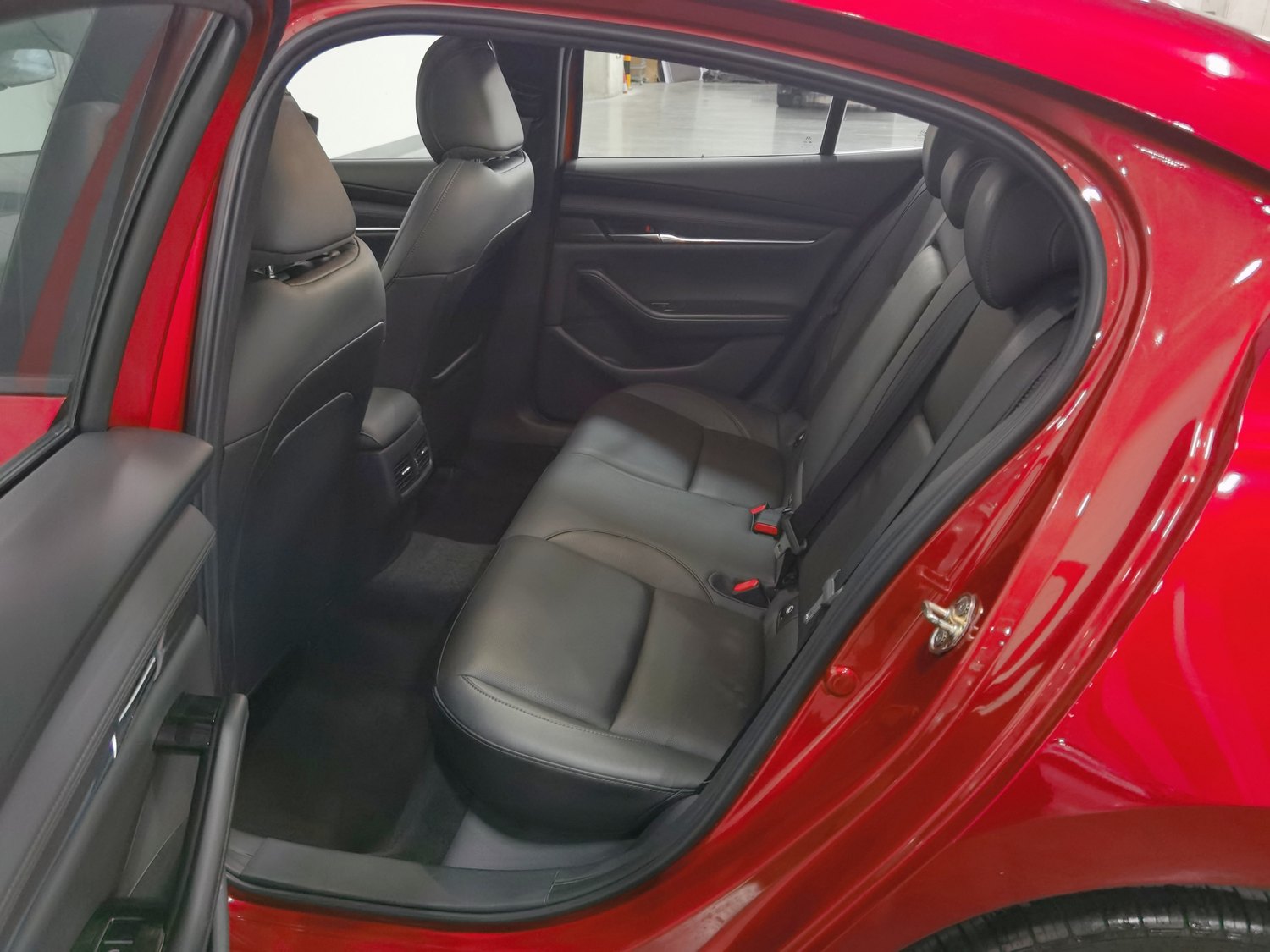 Used Mazda 3 Axela 2021 2.0 AT