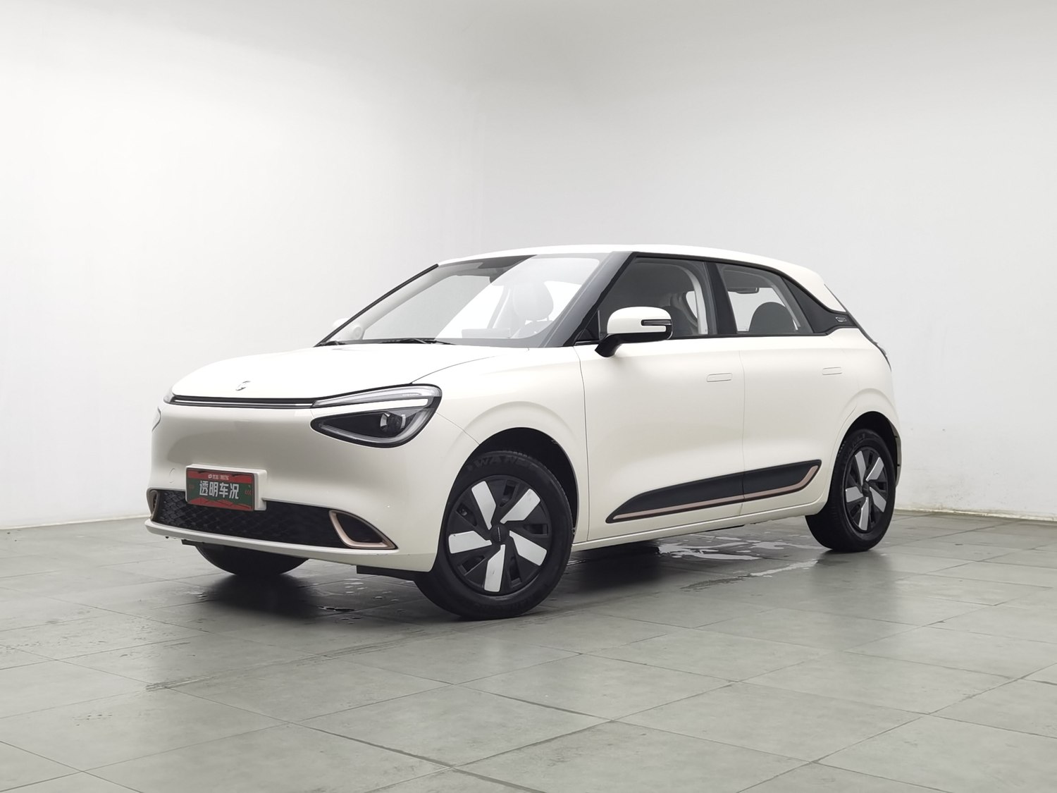 Used Dongfeng Nammi 01 2024
