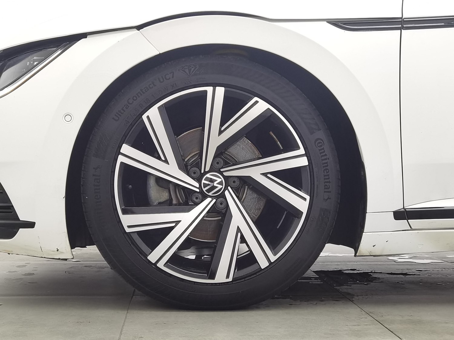 Used Volkswagen CC 2019 2.0 AT