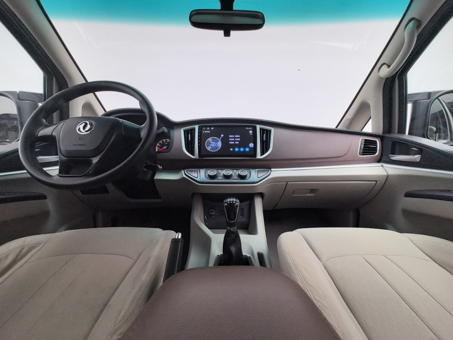 Used Dongfeng Forthing Lingzhi 2019 1.6 MT