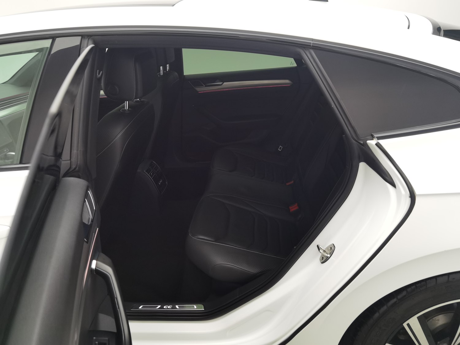Used Volkswagen CC 2019 2.0 AT
