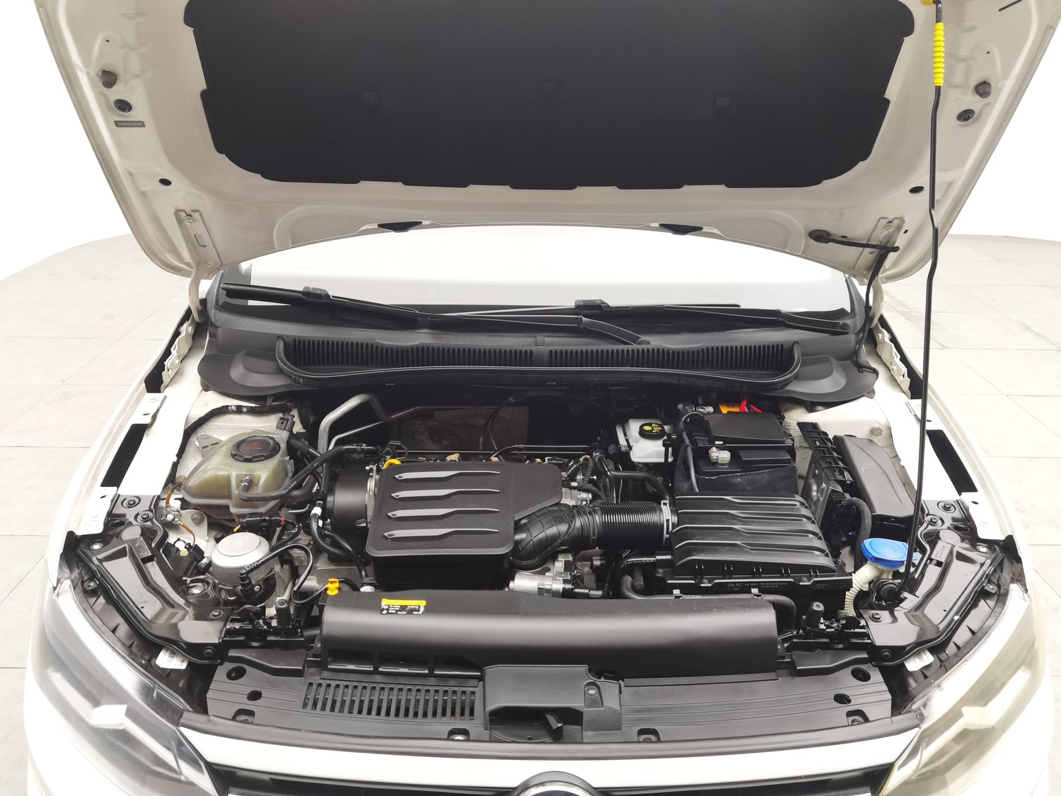 Used Volkswagen Polo 2019 1.5 AT