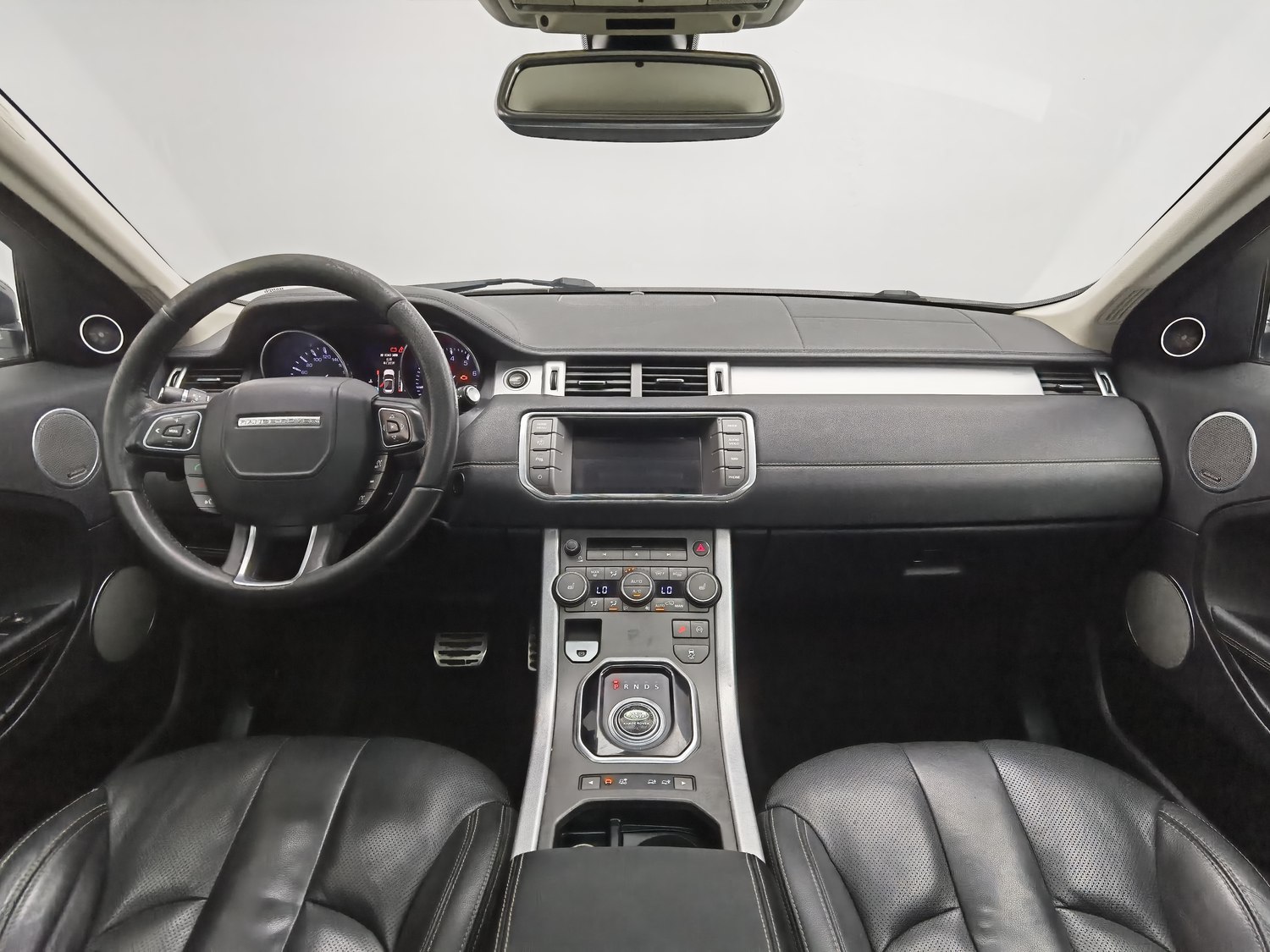 Б/У Land Rover Range Rover Evoque 2015 2.0 AT
