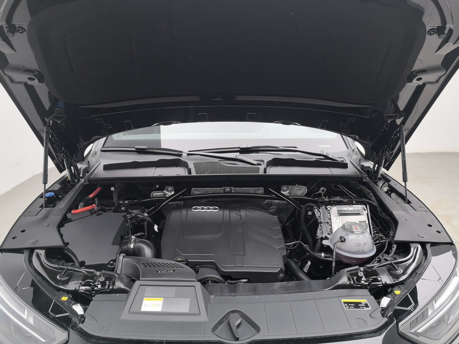 Used Audi Q5L 2024 2.0 AT