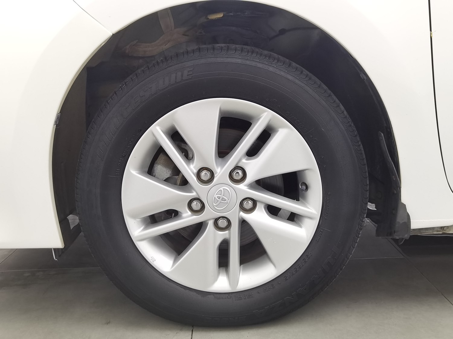 Used Toyota Corolla 2014 1.6 AT