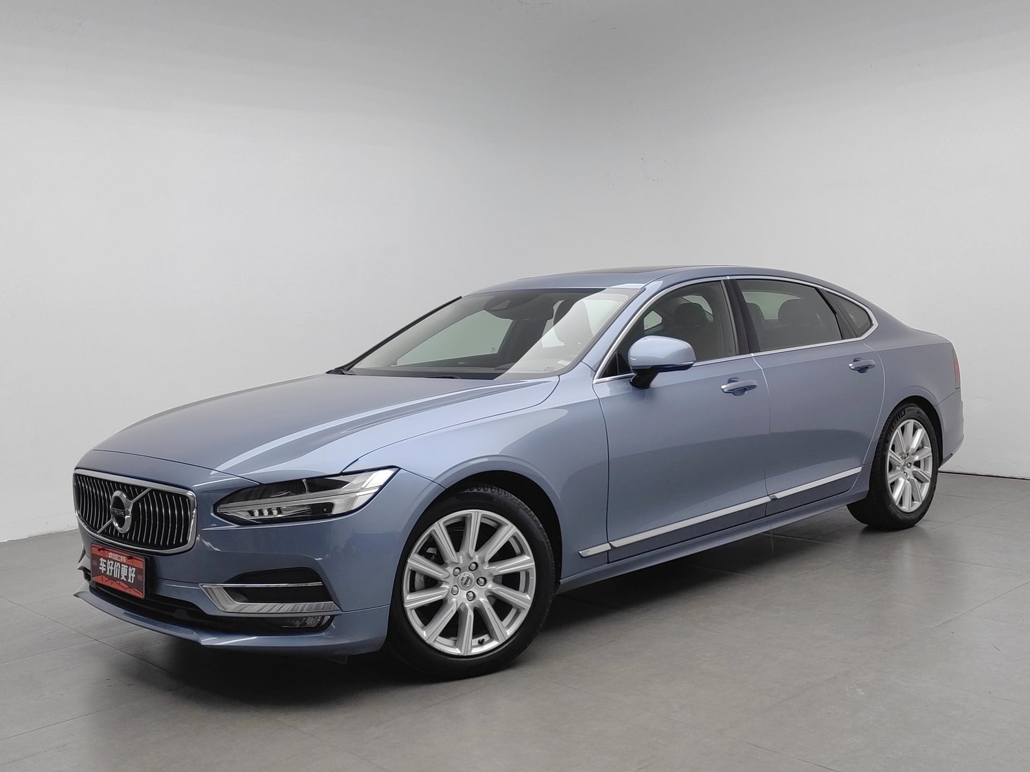 Used Volvo S90 2020 2.0 AT