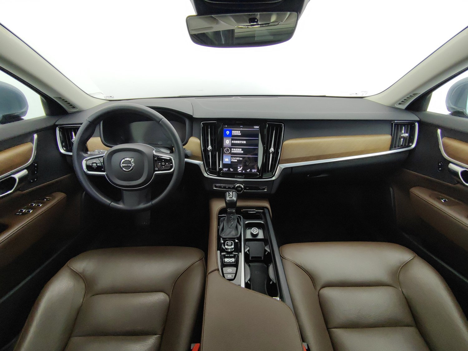 Used Volvo S90 2020 2.0 AT