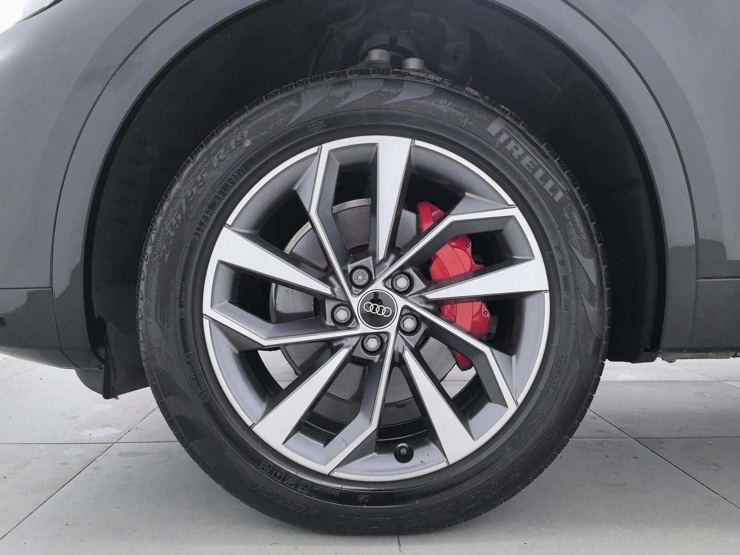 Used Audi Q5L 2024 2.0 AT