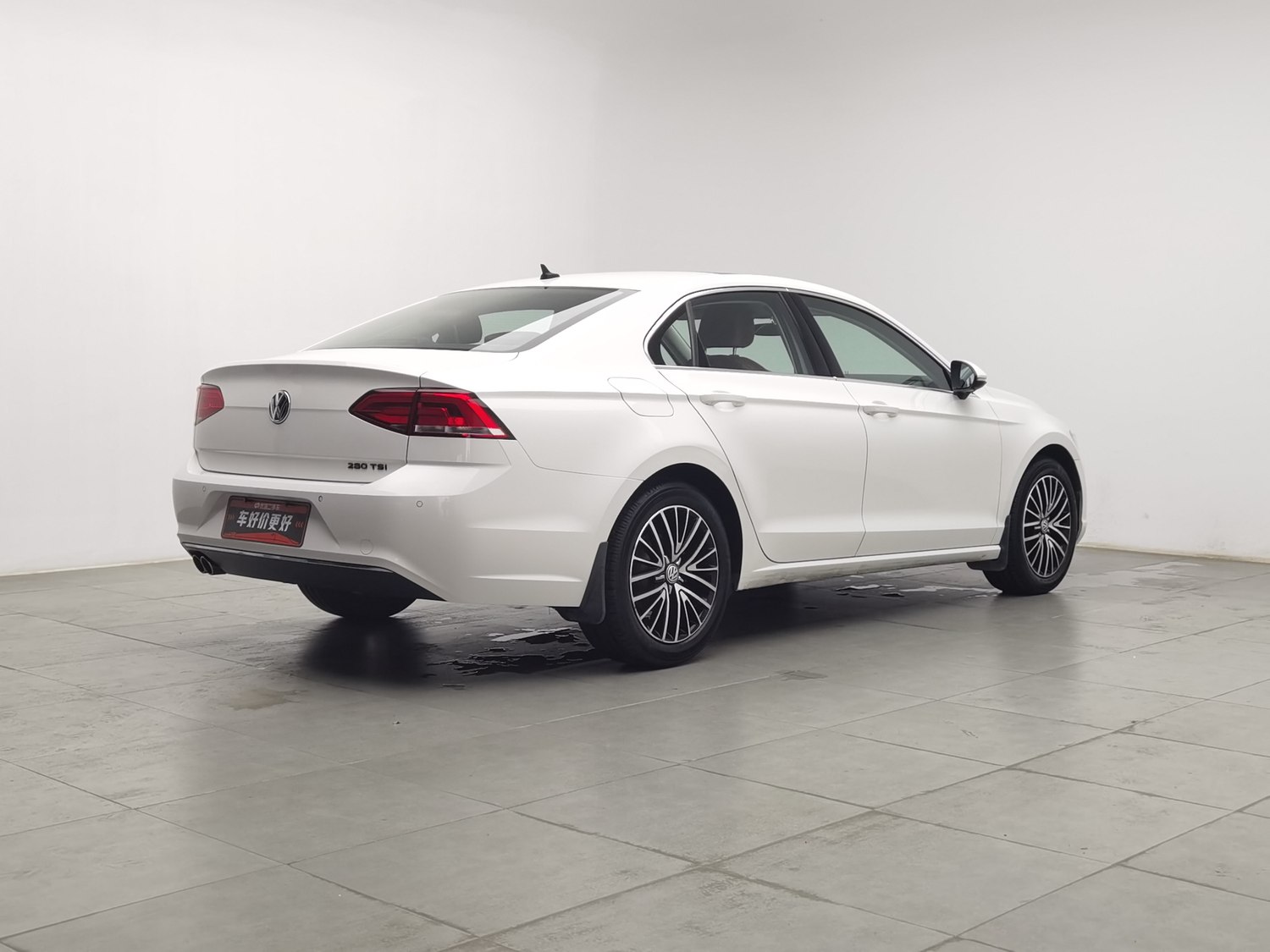 Used Volkswagen Lamando 2017 1.4 AT