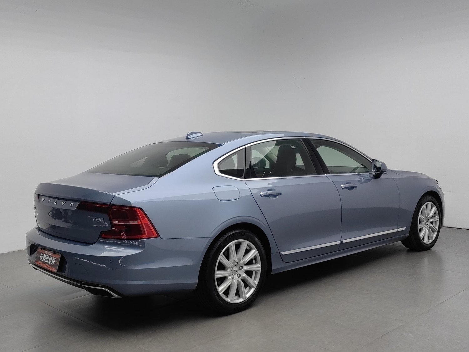 Used Volvo S90 2020 2.0 AT