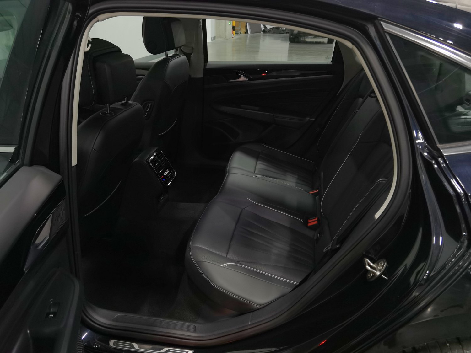 Used Volkswagen Passat 2024 2.0 AT