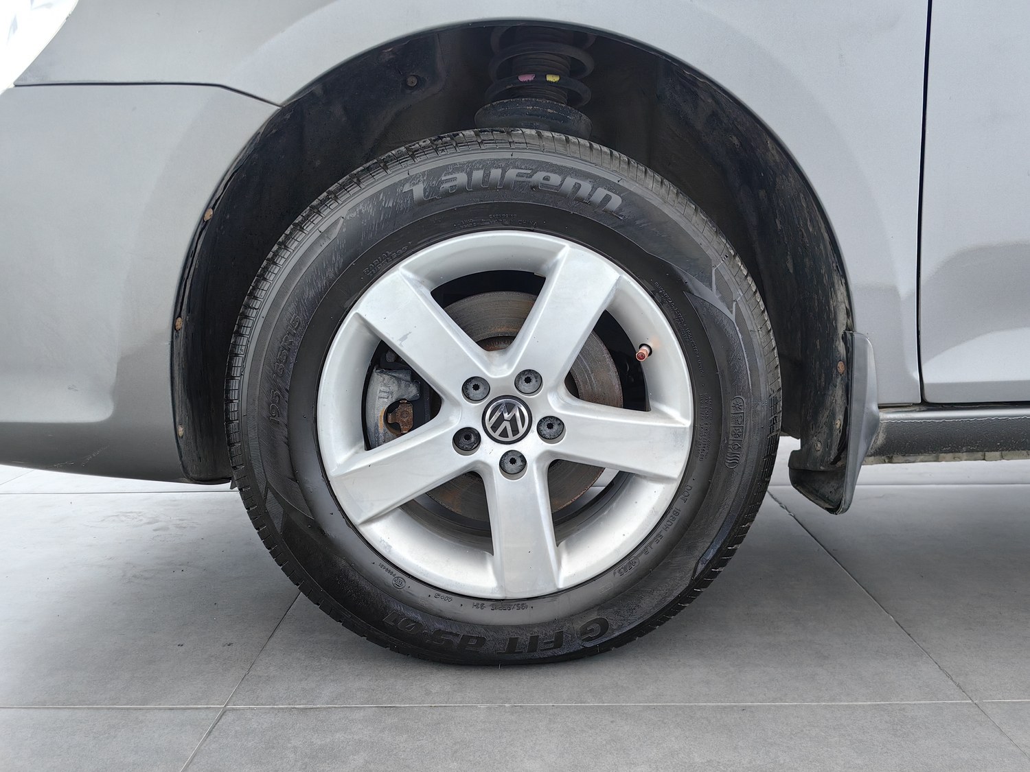 Used Volkswagen Bora 2012 1.6 MT