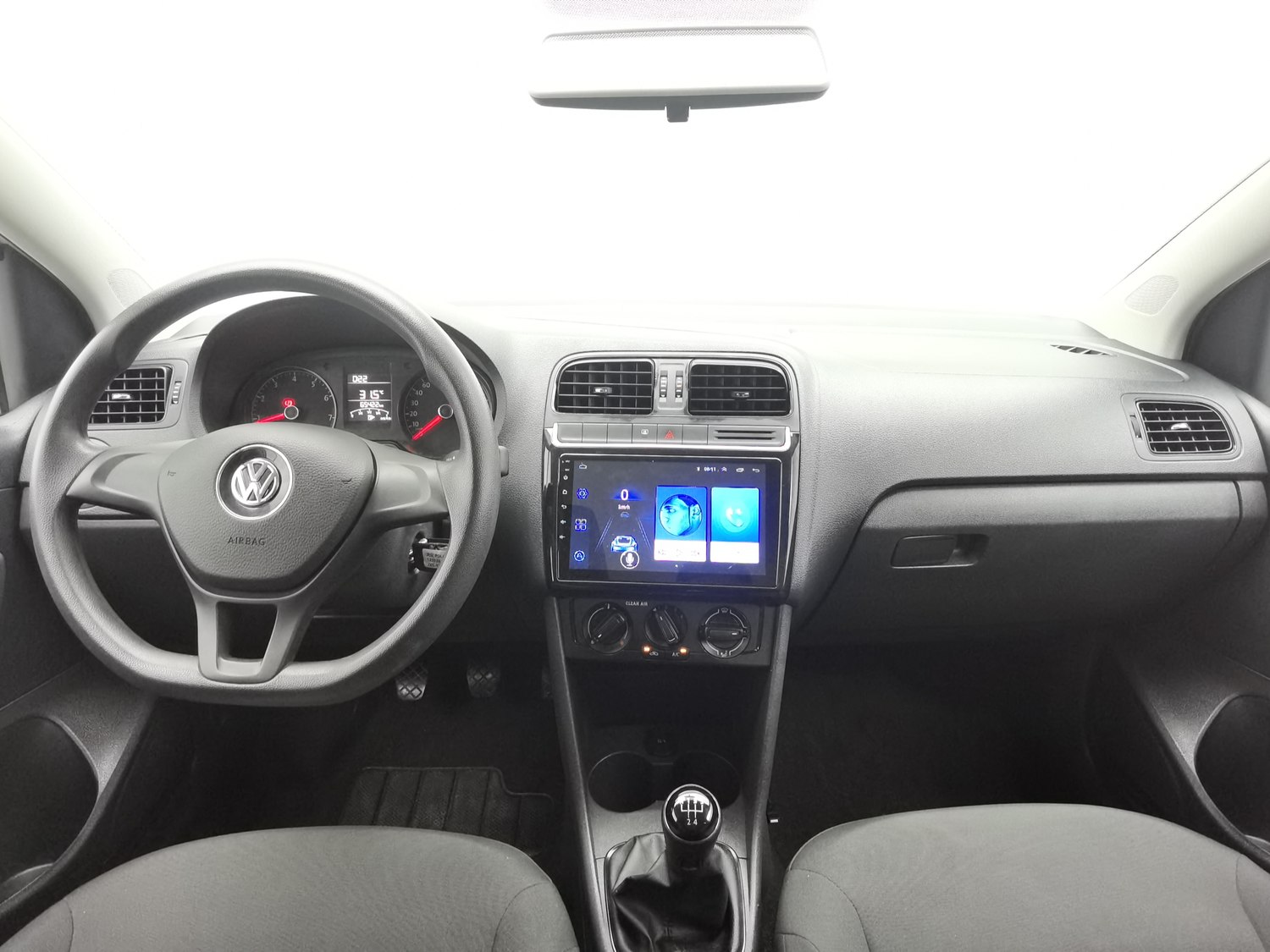 Used Volkswagen Polo 2016 1.4 MT