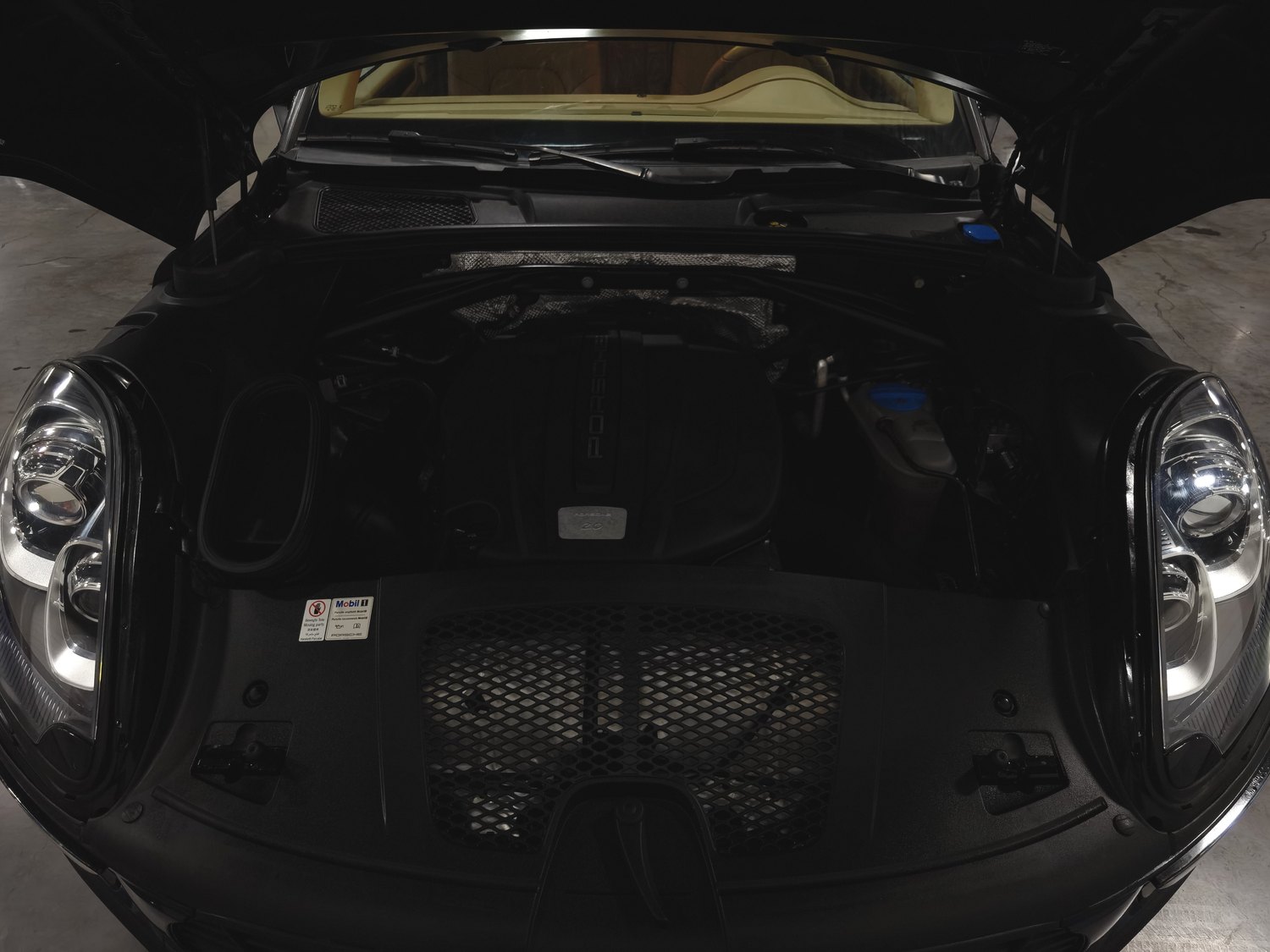 Used Porsche Macan 2017 2.0 AT