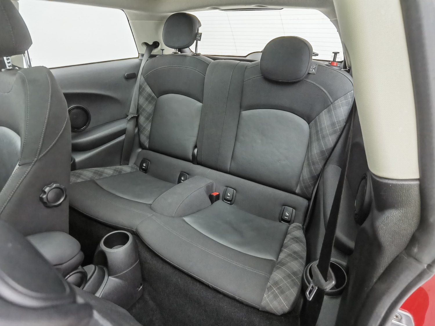 Used MINI MINI 2016 1.5 AT