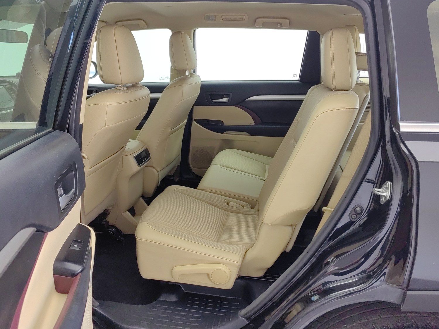 Used Toyota Highlander 2015 2.0 AT