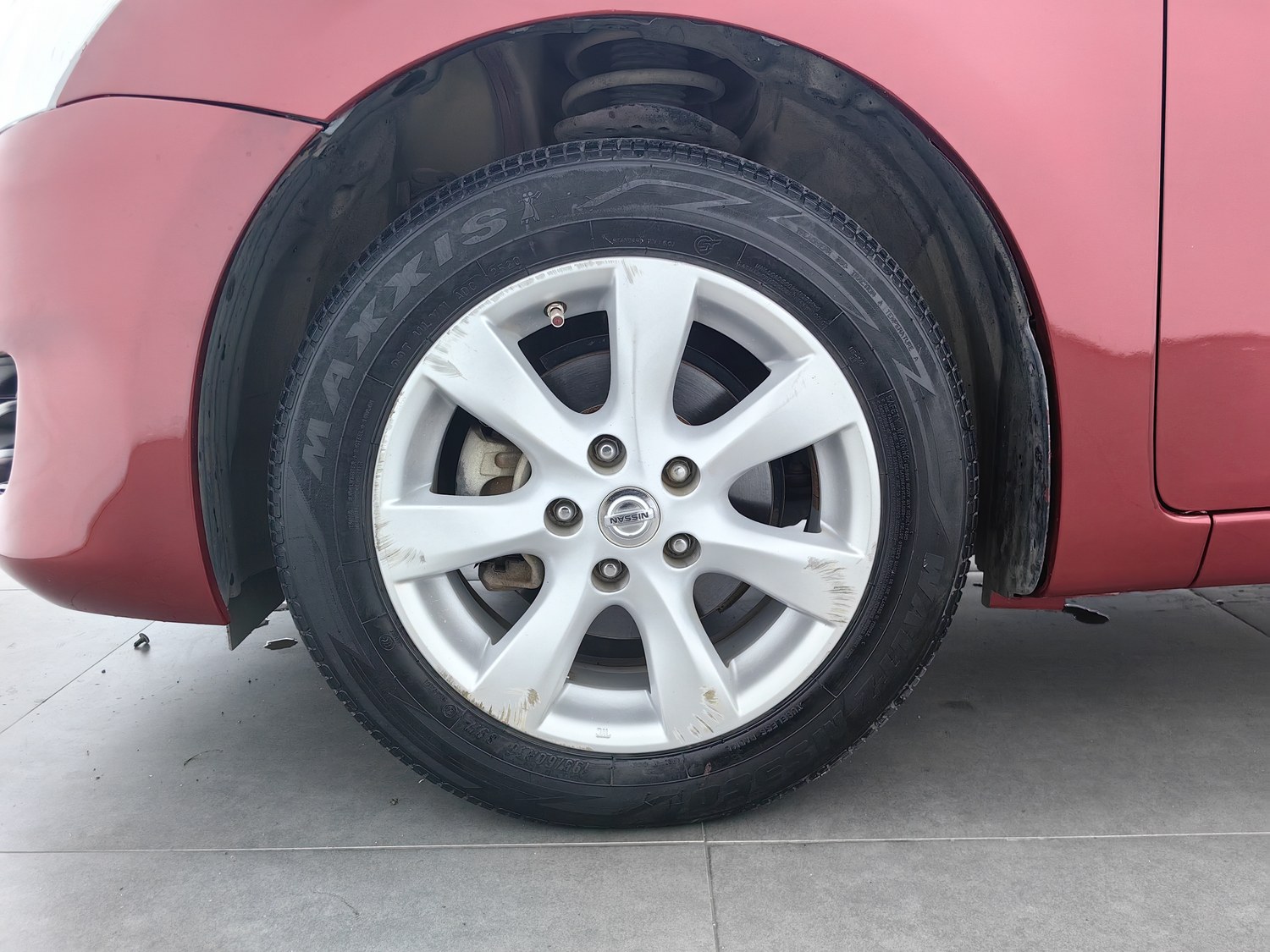 Used Nissan Tiida 2014 1.6 AT