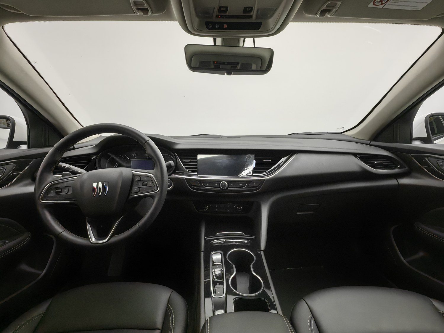 Подержанный Buick Regal 2024 1.5 AT