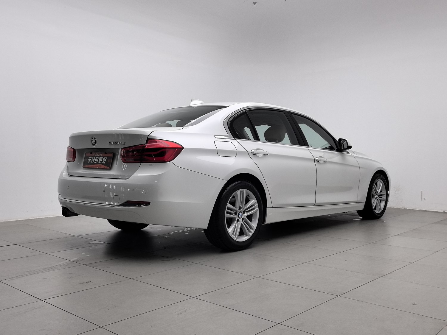 Used BMW THE3 2017 2.0 AT