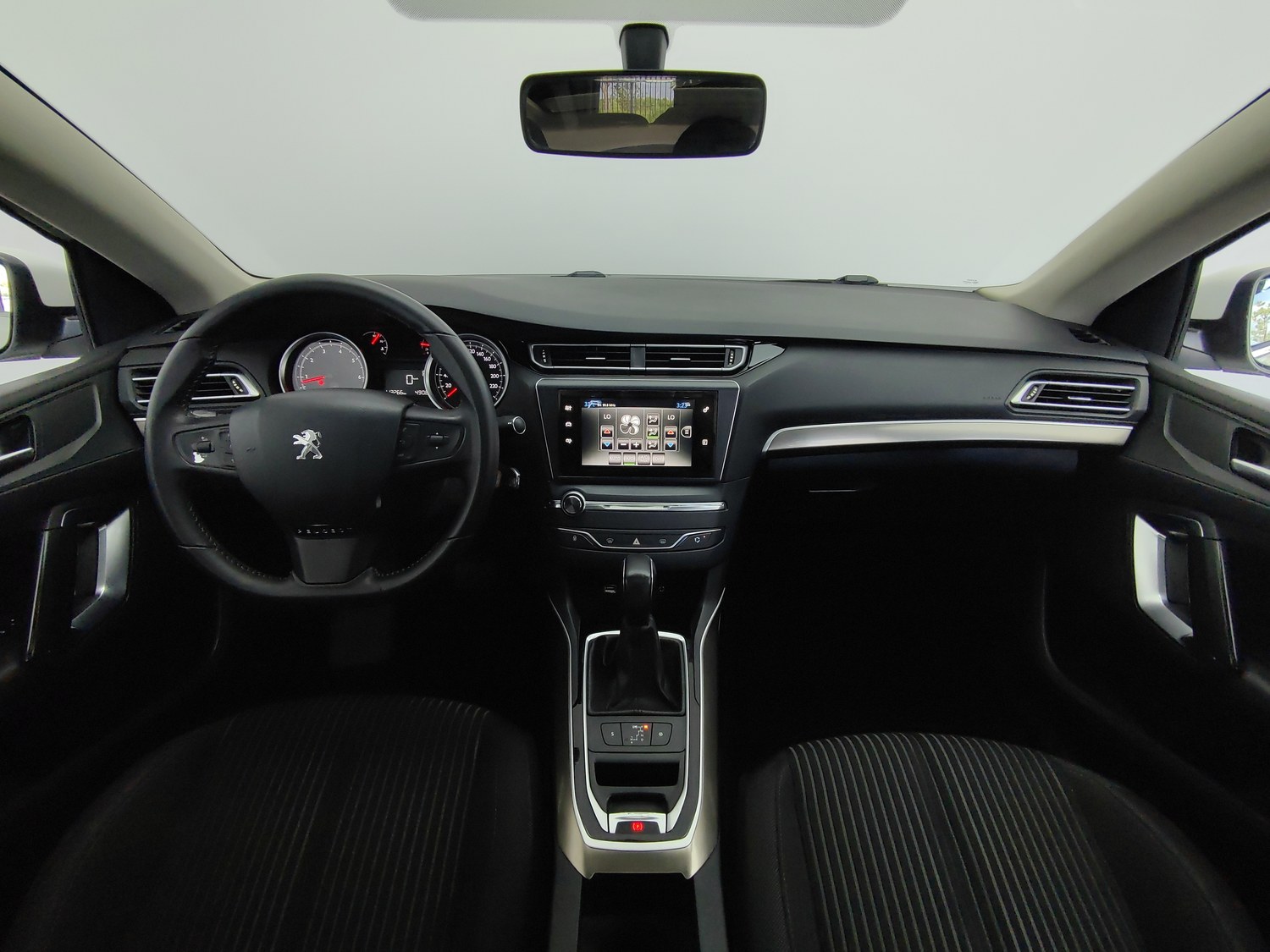 Used Peugeot 408 2016 1.6 AT