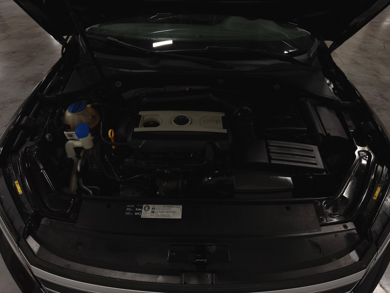Used Volkswagen Passat 2016 1.8 AT