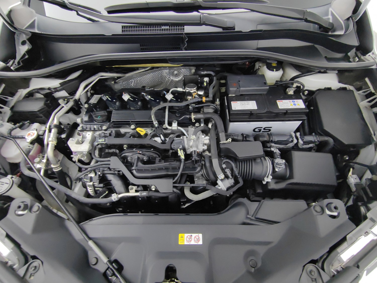 Used Toyota IZOA 2023 2.0 AT