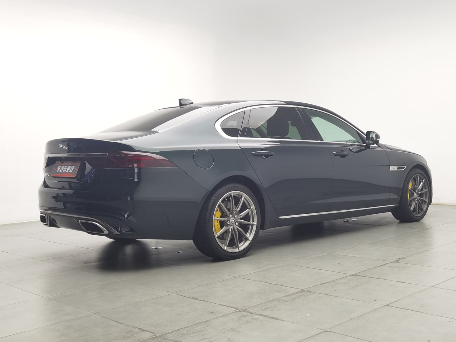 Used Jaguar XFL 2022 2.0 AT