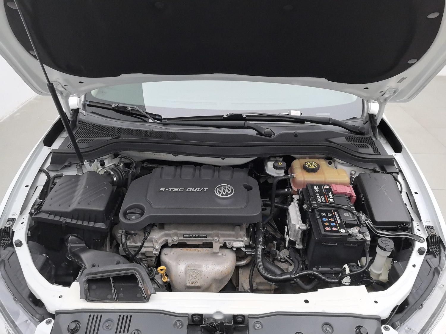 Used Buick Excelle 2015 1.5 MT
