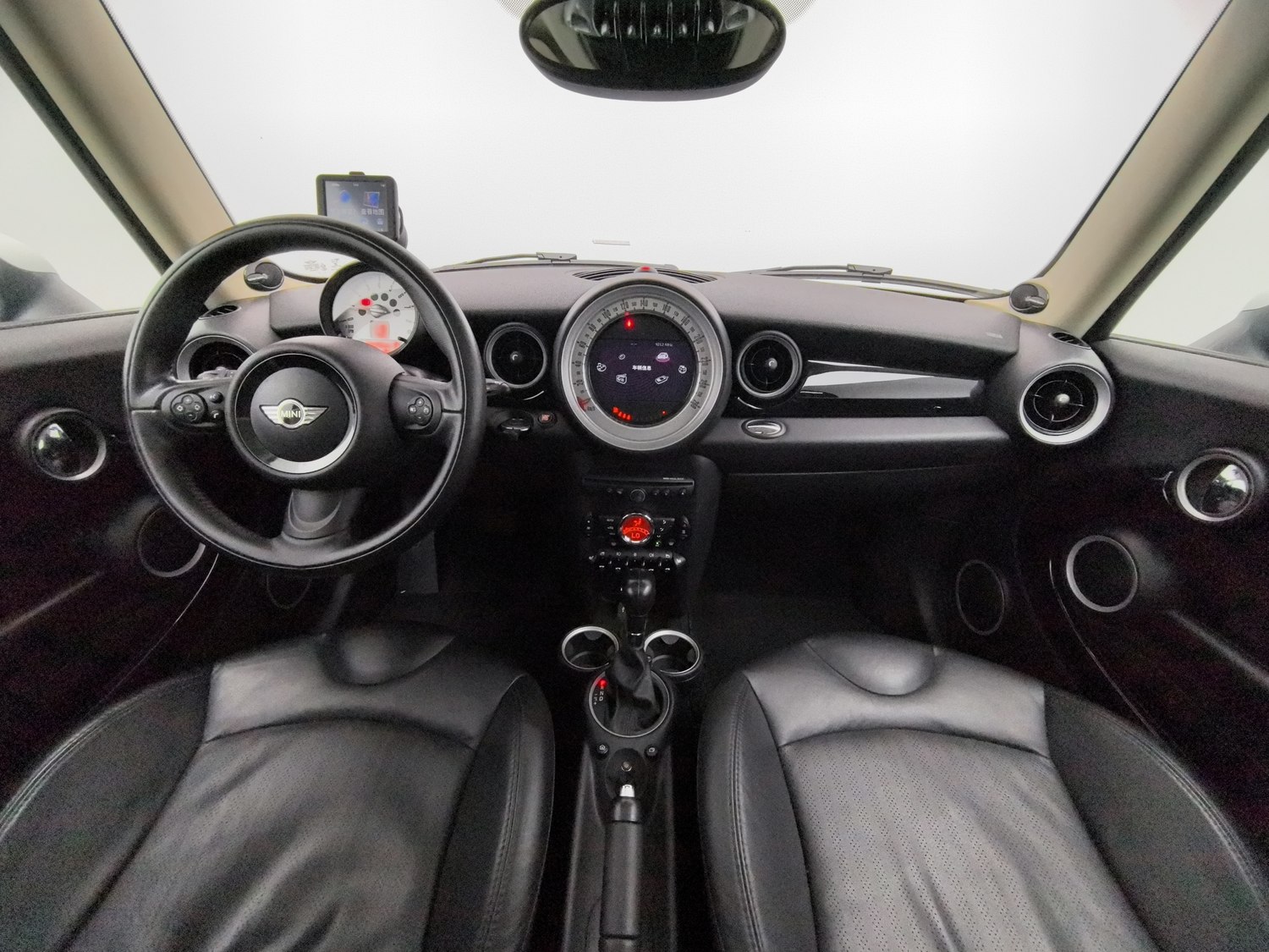 Used MINI MINI 2011 1.6 AT