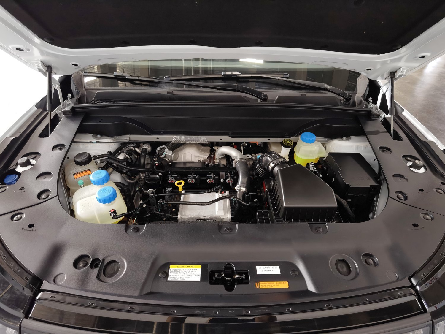 Used Dongfeng eπ 008 2024 1.5 AT