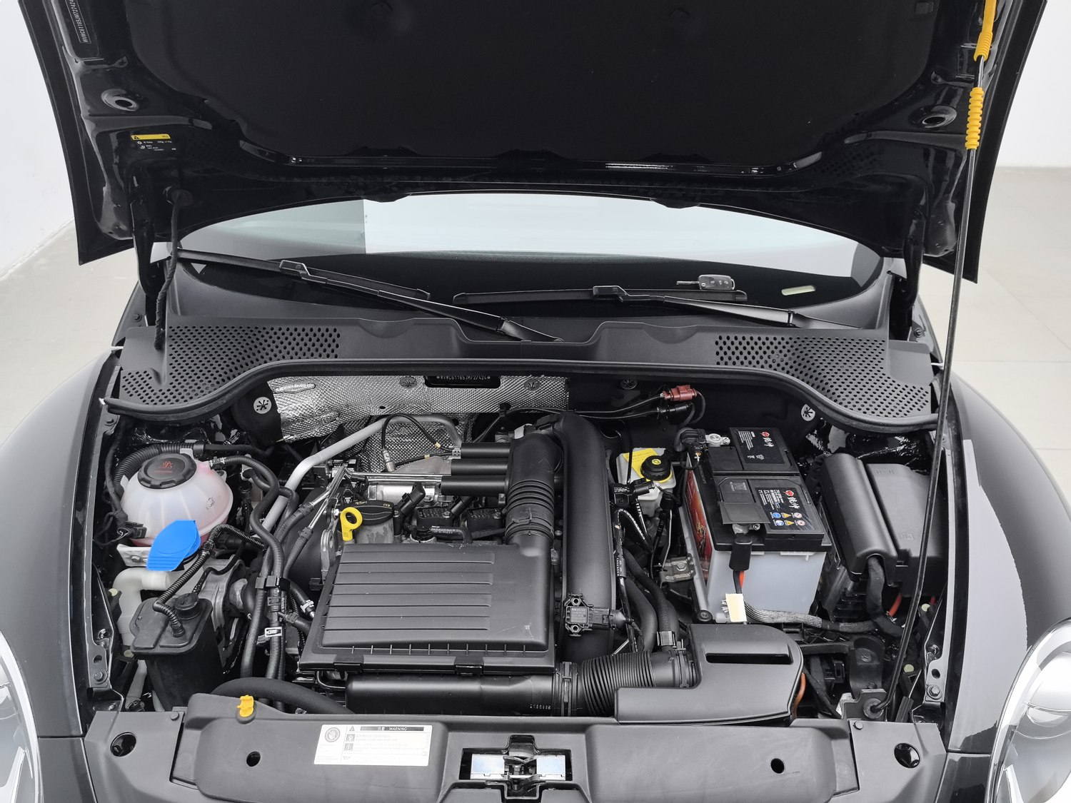 Used Volkswagen Beetle 2018 1.4 AT
