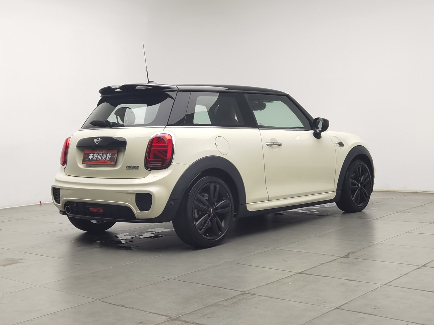 Used MINI MINI 2021 1.5 AT